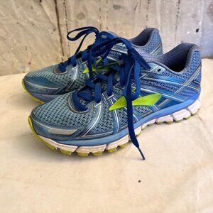 Brooks Adrenaline GTS 17 Running Shoes
